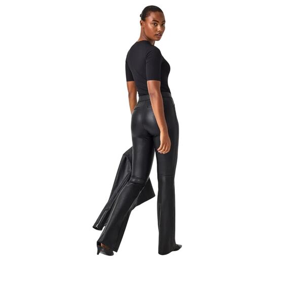 Spanx ladies  Leather-like Flare Pant black Size XS Mob wife Rock star Edgy Punk - Picture 2 of 11